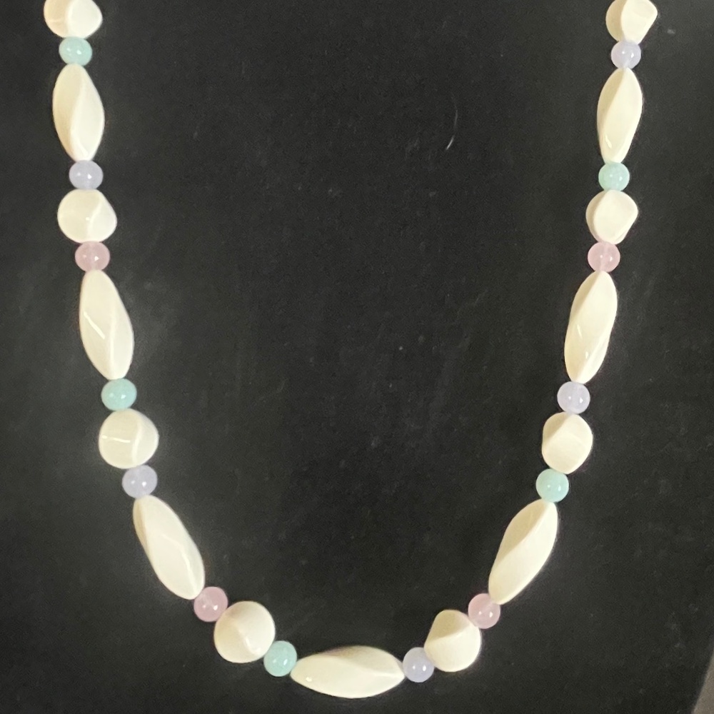 Vintage Fashion 2-Piece Jewelry Set 29" Necklace & Matching Bracelet Multicolor